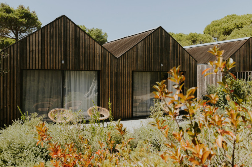 plush74 retreat surrounded by nature 7