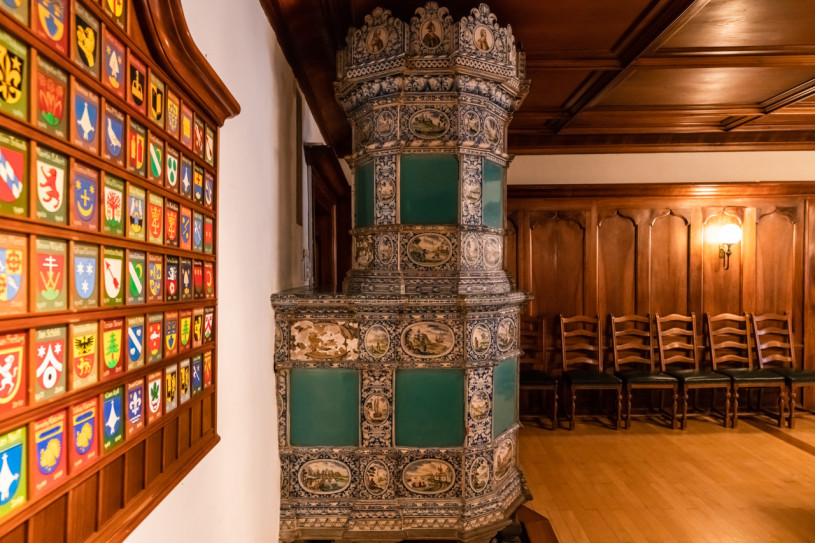 plush74 reunion rooms in historic house 4