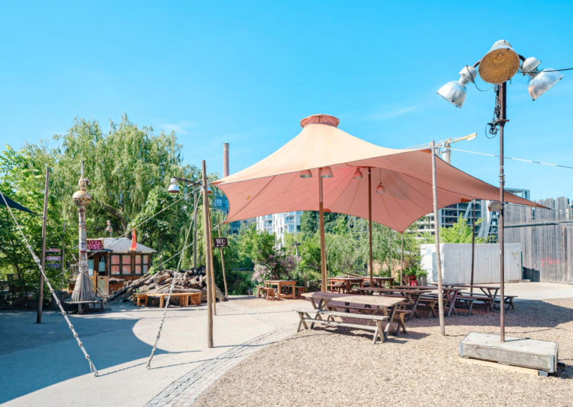 plush74 riverside playground berlin 27