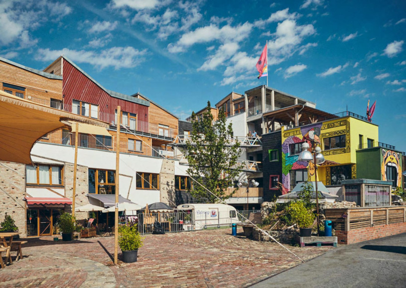 plush74 riverside playground berlin 29