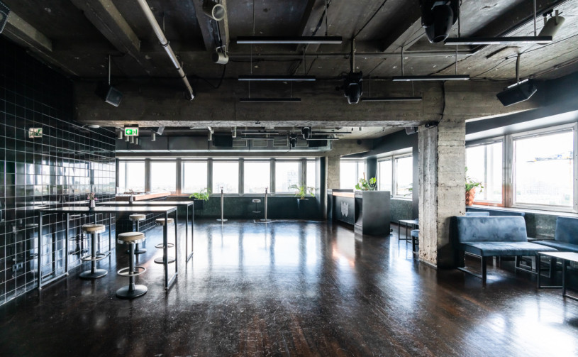 plush74 rooftop club berlin alexanderplatz 2