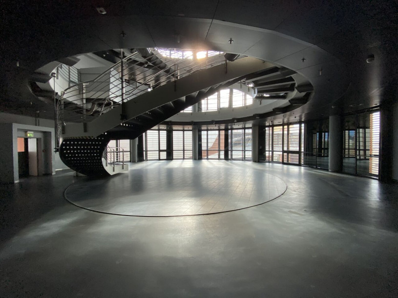 plush74 round techno tower berlin 2