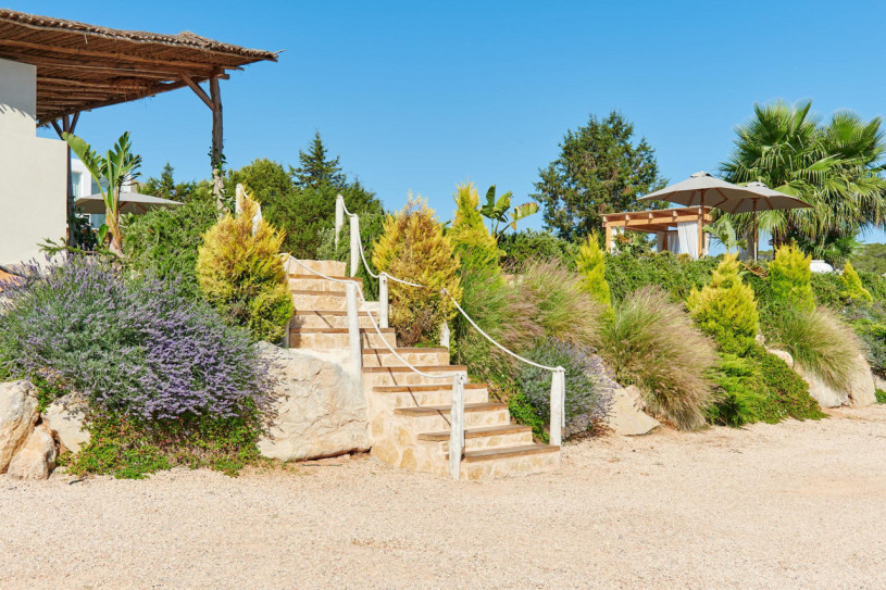 plush74 rustic elegance villa 21