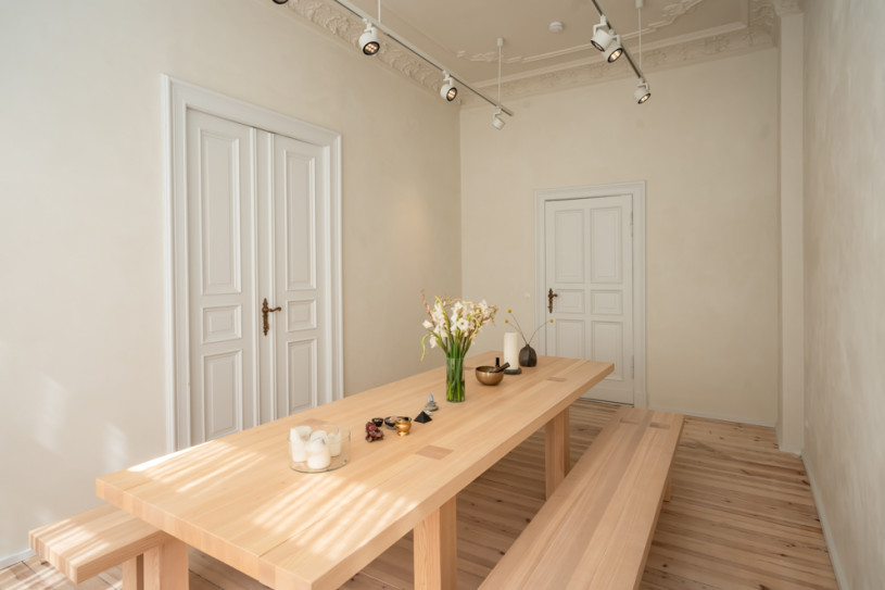 pluche74 scandinavisch appartement loft berlijn locatie verhuur scouting bureau helder wit event5