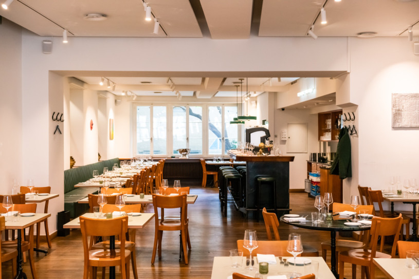 plush74 secret garden and bistro 23