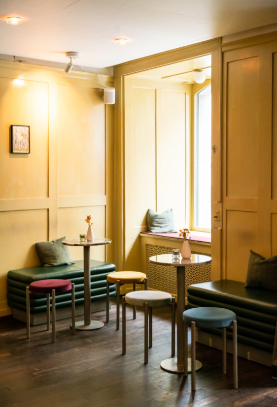 plush74 secret garden and bistro 5