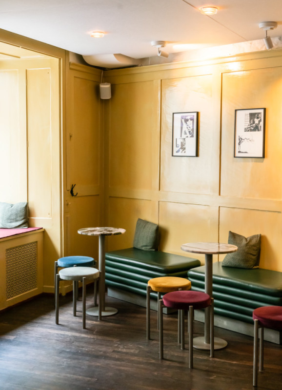 plush74 secret garden and bistro 8