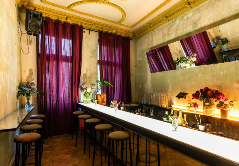 pluche74 verleidelijke bar berlijn 27