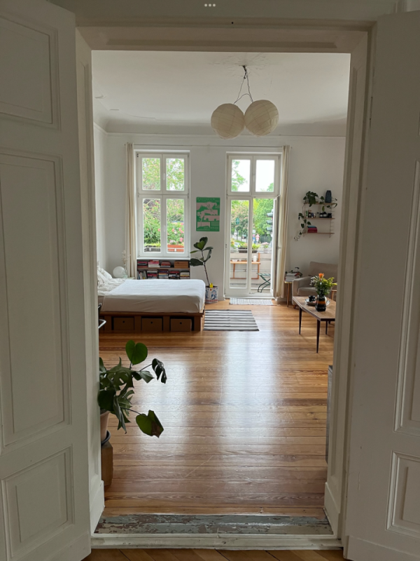 plush74 spacious bright altbau studio 8