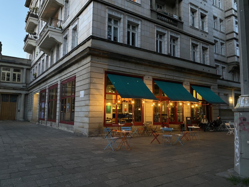 plush74 the contemporary bar 5