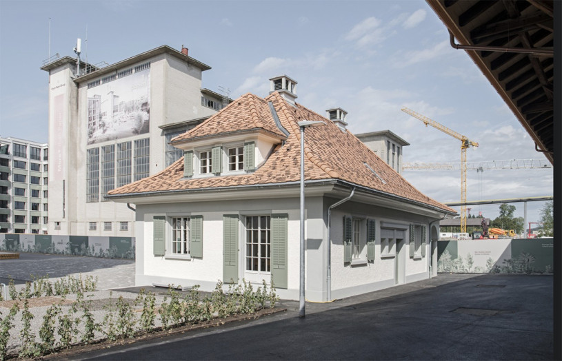 plush74 the gatehouse 6