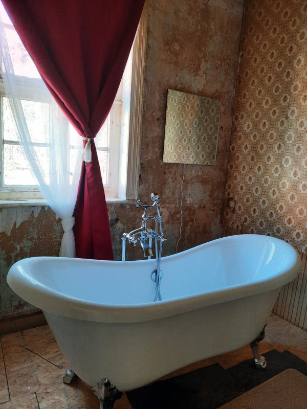 plush74 the glass country club house 15