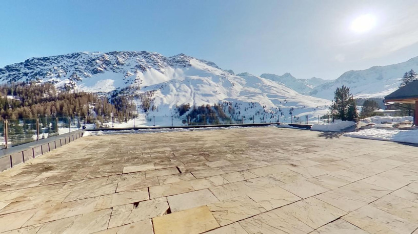 plush74 the grand arosa pop up hotel 27