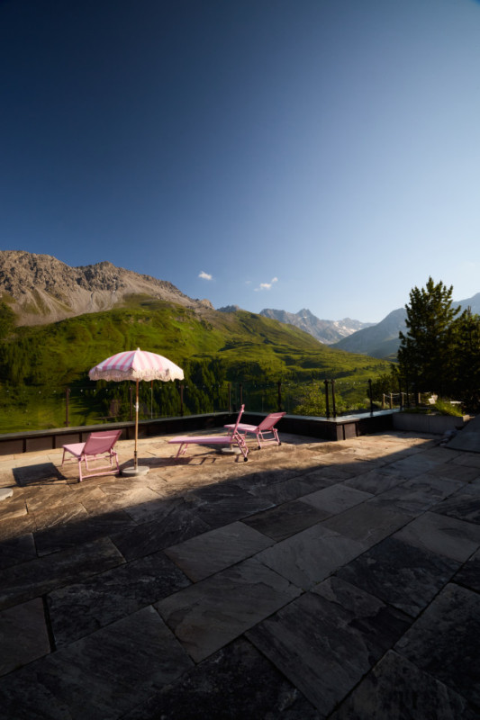 plush74 the grand arosa pop up hotel 29