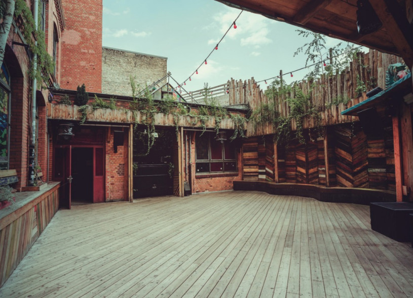 plush74 the kreuzberg gem 21