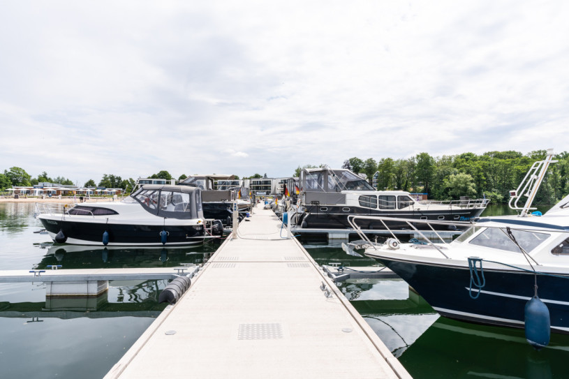 plush74 the marina 2