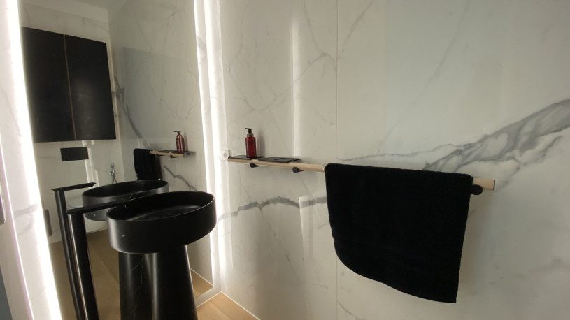 plush74 the sunlit lake house 20 (1)