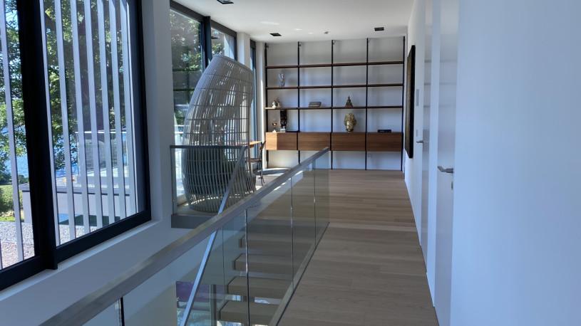 plush74 the sunlit lake house 77