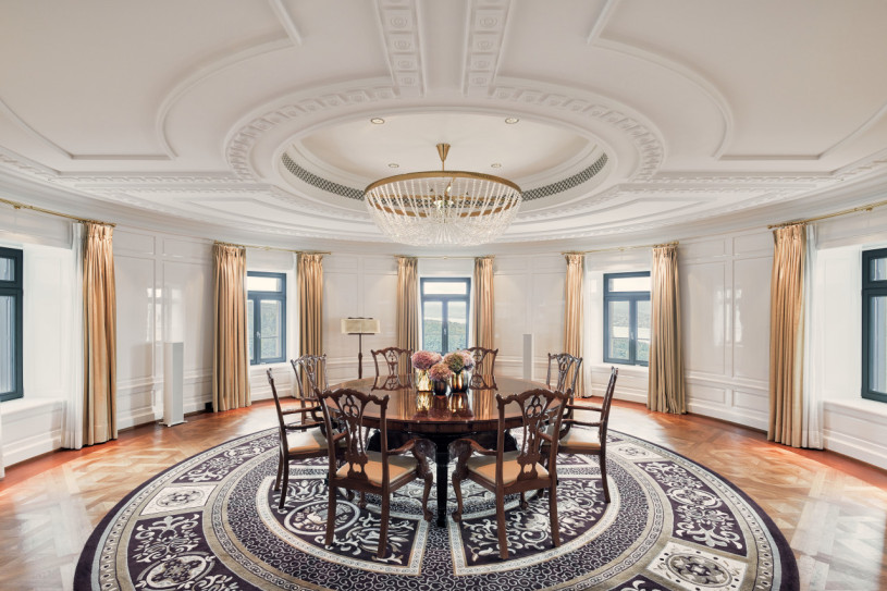 felpa74 el traje de la torre 4(1)