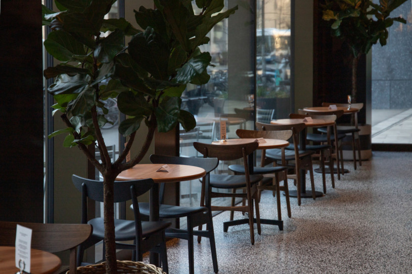 plush74 timeless vintage cafe 8