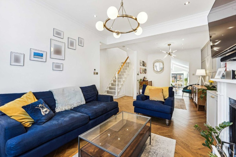 plush74 toothing townhouse 4