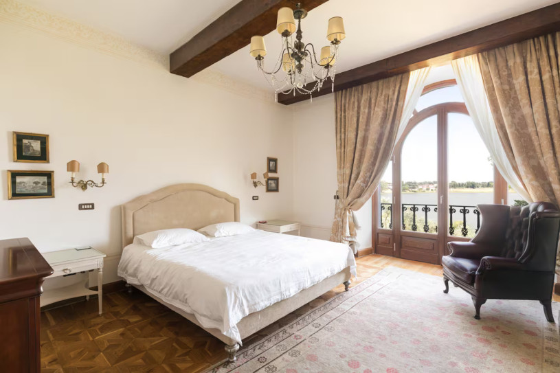 pluche74 toskana lake villa 20