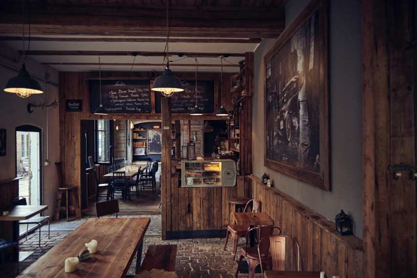 pluche74 traditionele bar 1