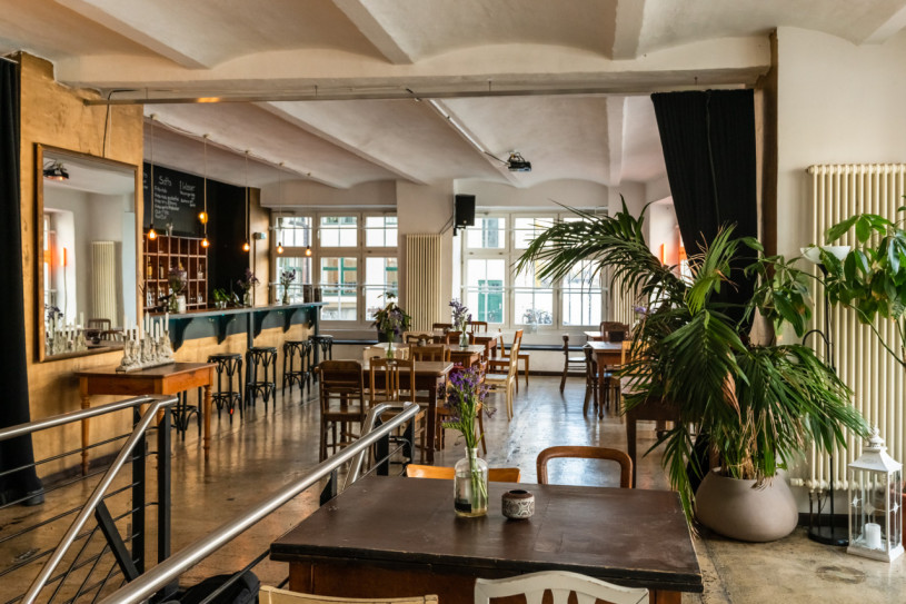 plush74 urban waterfront event space 16