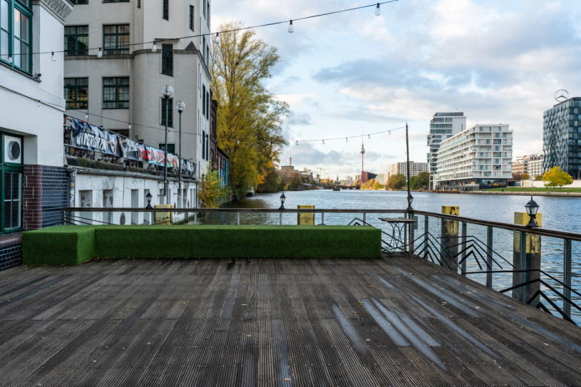 plush74 urban waterfront event space 25 (2)