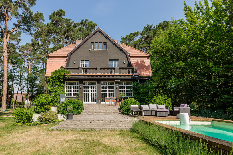 plush74 villa berlin area ii 46(1)