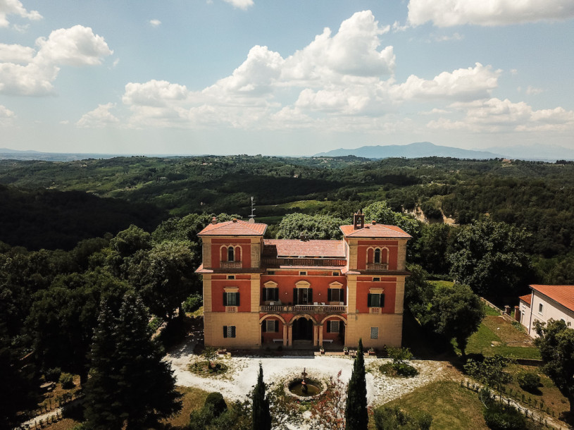 plush74 villa in tuscany 1