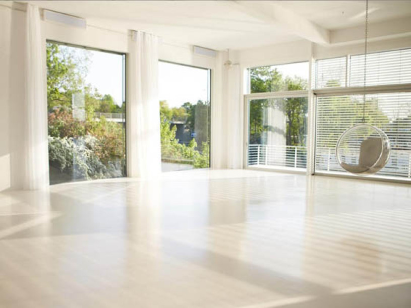 plush74 water front studios 17