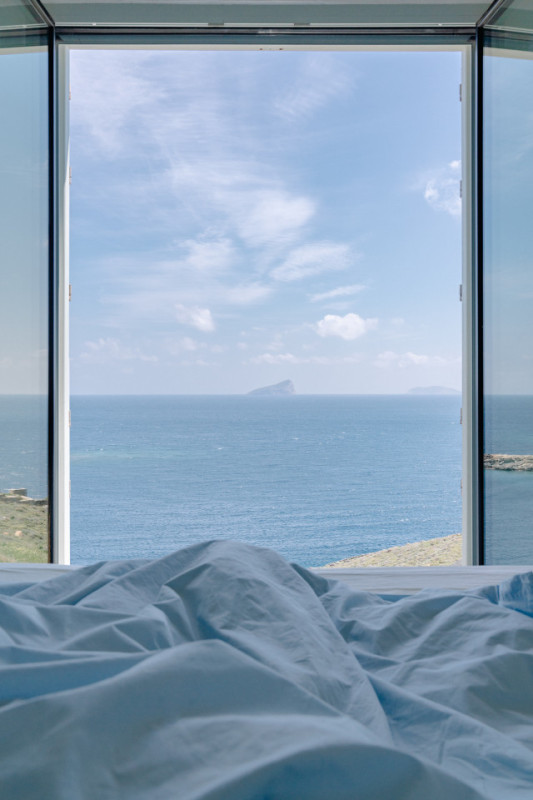 plush74 white cubes on the aegean 17