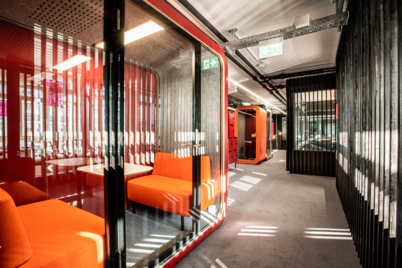 plush74 workspace at the heart of the city 3(1)