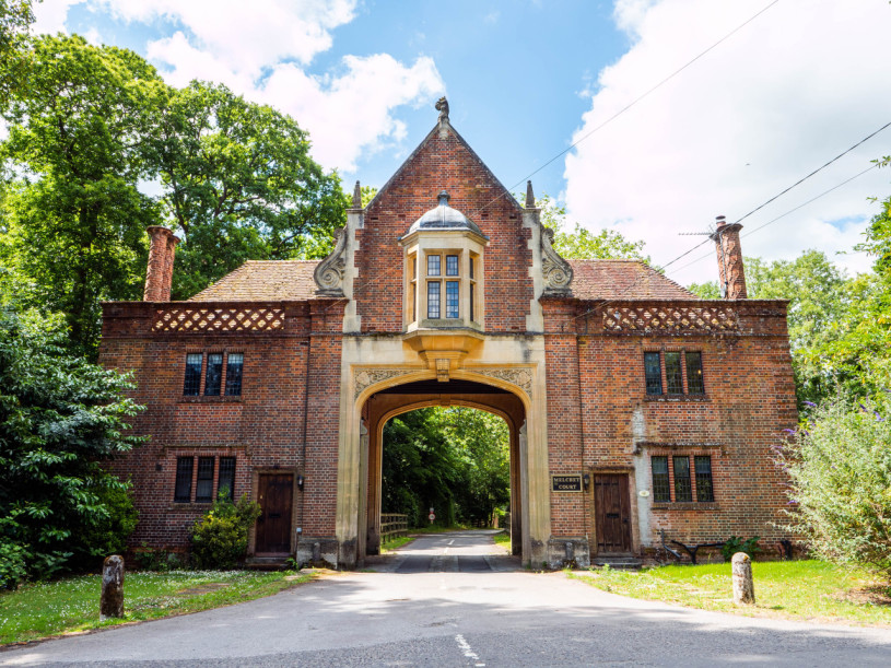 st edwards school gatehouse to school 20