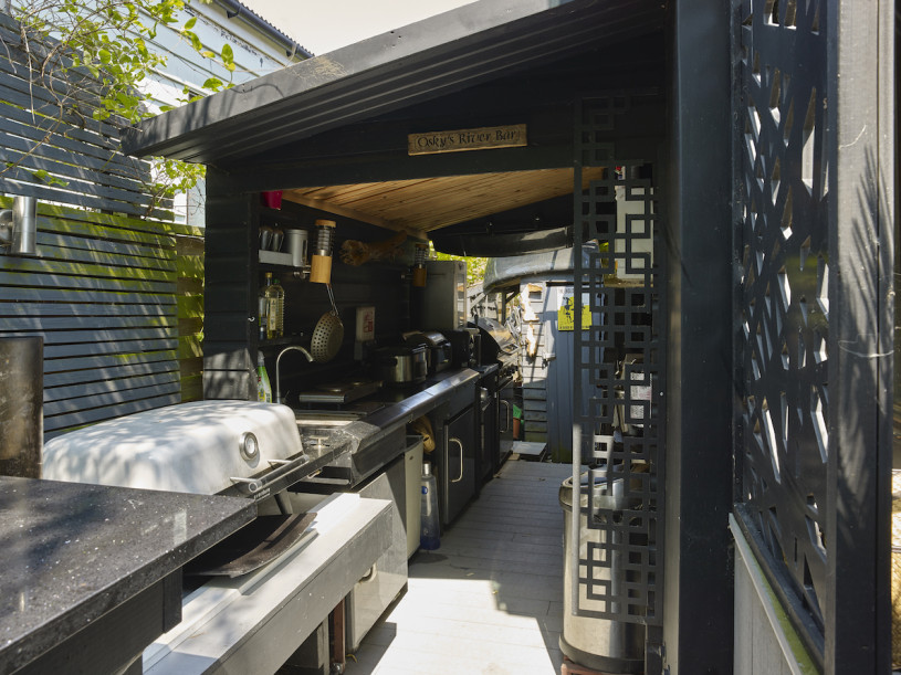 thamesditton silverstein plush74 locations uk23