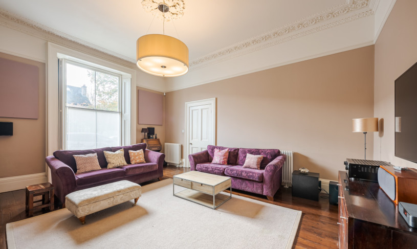 west house sitting room alt